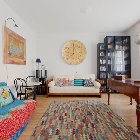 Milan-Linate Apartment With Balcony Exterior foto