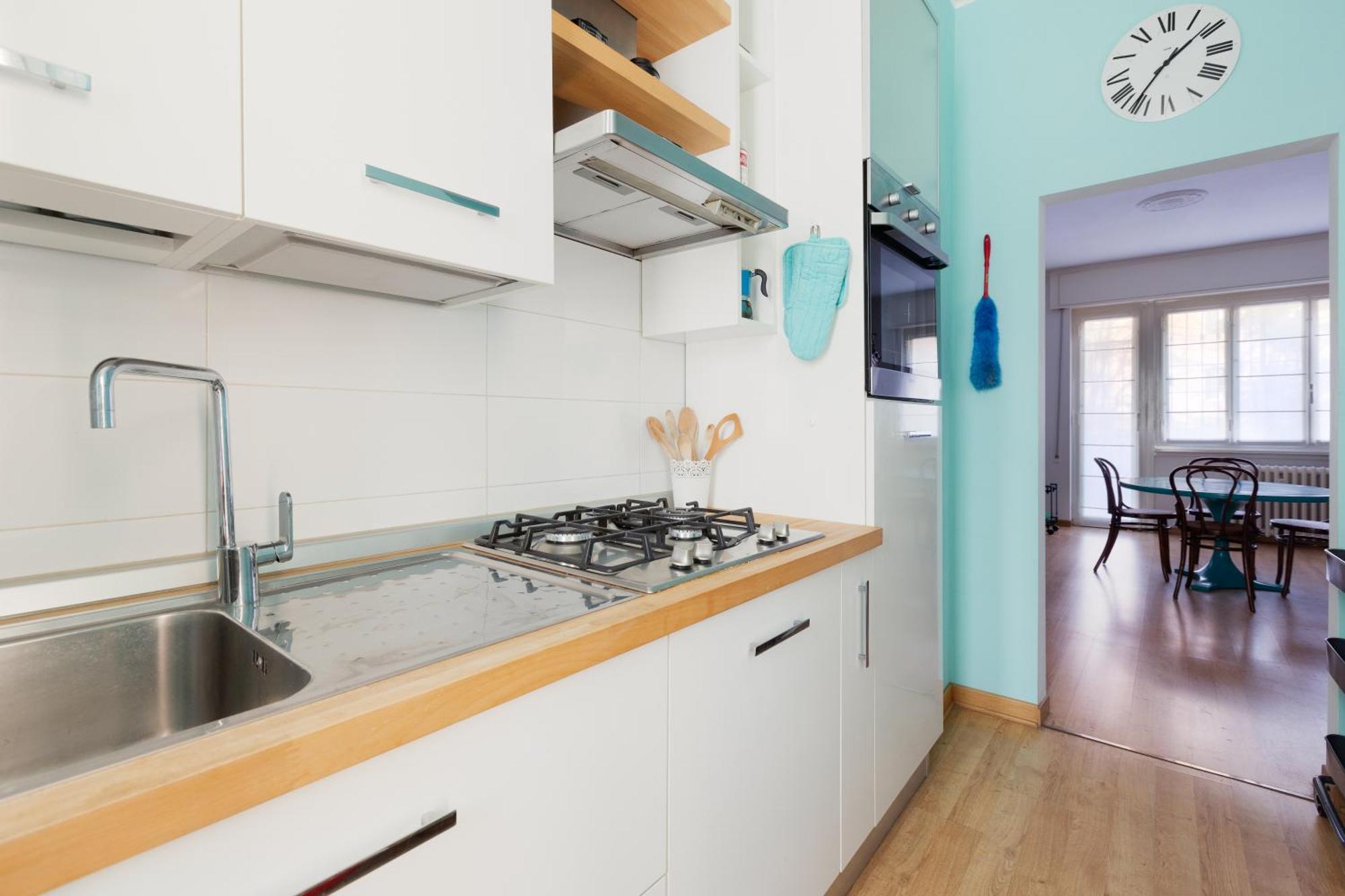 Milan-Linate Apartment With Balcony Exterior foto
