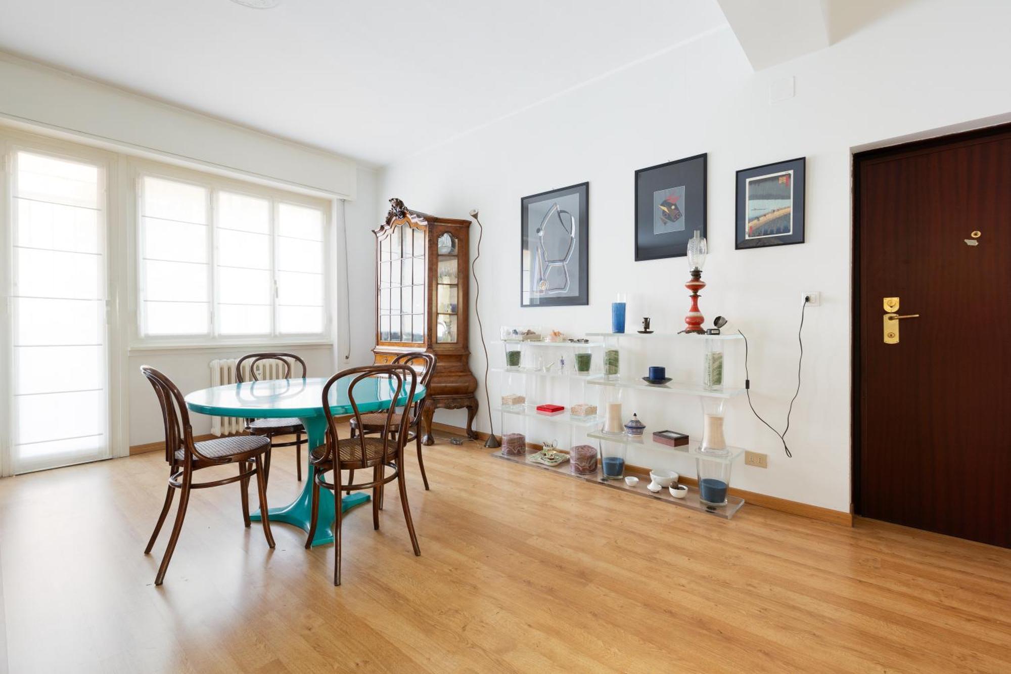 Milan-Linate Apartment With Balcony Exterior foto